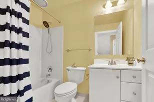 10427 Overgate Pl, Potomac, MD 20854 - Photo 15