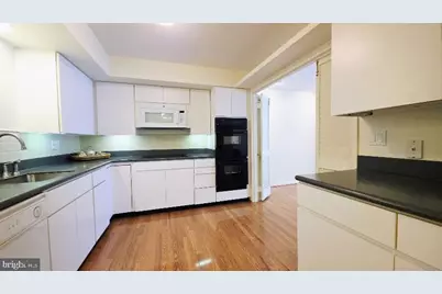 4960 Sentinel Drive #10-401, Bethesda, MD 20816 - Photo 15