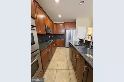 14842 Potomac Corner Lane, Rockville, MD 20850 - Photo 5