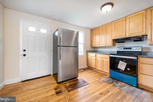 19325 Elderberry Terrace, Germantown, MD 20876 - Photo 5