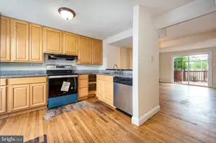 19325 Elderberry Terrace, Germantown, MD 20876 - Photo 7