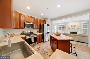 12044 Chestnut Glen Rd, Clarksburg, MD 20871 - Photo 7