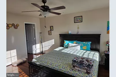 11875 Snowden Farm Parkway, Clarksburg, MD 20871 - Photo 17