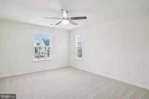 11519 Elk Horn Dr, Clarksburg, MD 20871 - Photo 31