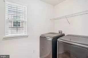 11519 Elk Horn Dr, Clarksburg, MD 20871 - Photo 35