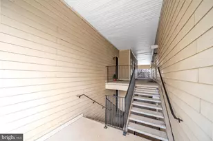 15306 Diamond Cove Terrace, Rockville, MD 20850 - Photo 33