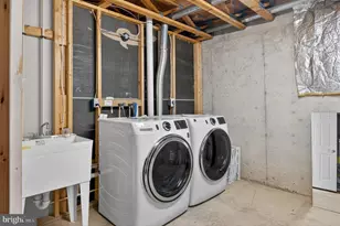 8404 Burchap Dr, Gaithersburg, MD 20886 - Photo 7