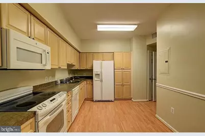 3200 N Leisure World Boulevard #203, Silver Spring, MD 20906 - Photo 9