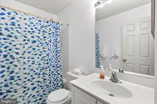 18605 Fiddleleaf Terrace, Olney, MD 20832 - Photo 15