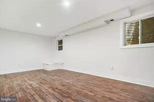 9201 Three Oaks Dr, Silver Spring, MD 20901 - Photo 25