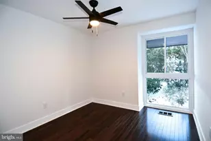 9201 Three Oaks Dr, Silver Spring, MD 20901 - Photo 31