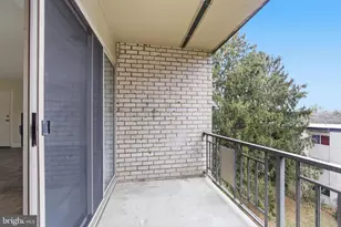 12201 Braxfield Ct, Rockville, MD 20852 - Photo 15