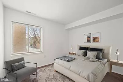 416 Girard Street #T2, Gaithersburg, MD 20877 - Photo 5