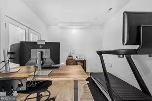 14936 Dispatch St, Rockville, MD 20850 - Photo 29