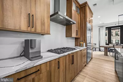 14936 Dispatch St, Rockville, MD 20850 - Photo 9