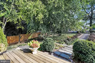 1 Montgomery Ave, Gaithersburg, MD 20877 - Photo 25