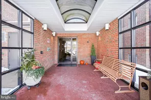 15301 Beaverbrook Ct, Silver Spring, MD 20906 - Photo 3