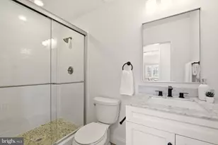 8304 Woodhaven Blvd, Bethesda, MD 20817 - Photo 31