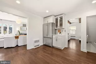 8304 Woodhaven Blvd, Bethesda, MD 20817 - Photo 9