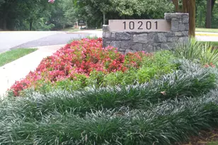 10201 Grosvenor Pl, Rockville, MD 20852 - Photo 19