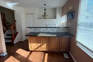 302 Twisted Stalk Dr, Gaithersburg, MD 20878 - Photo 3