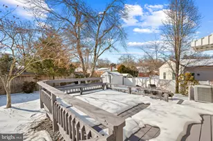 11702 Ashley Dr, Rockville, MD 20852 - Photo 37