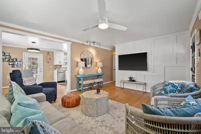 11702 Ashley Drive, Rockville, MD 20852 - Photo 9