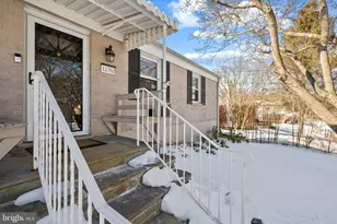 11702 Ashley Dr, Rockville, MD 20852 - Photo 5