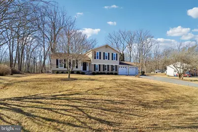 16920 Glen Oak Run, Rockville, MD 20855 - Photo 3