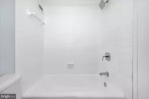 5225 Pooks Hill Rd, Bethesda, MD 20814 - Photo 27