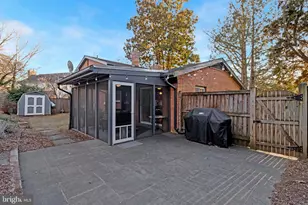 6203 Melvern Dr, Bethesda, MD 20817 - Photo 37