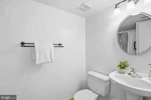 15933 Indian Hills Terrace, Derwood, MD 20855 - Photo 27