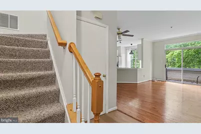 10225 Cove Ledge Court, Montgomery Village, MD 20886 - Photo 17