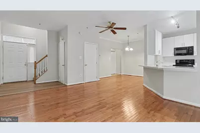10225 Cove Ledge Court, Montgomery Village, MD 20886 - Photo 7