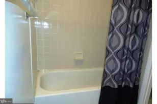 10225 Cove Ledge Ct, Montgomery Village, MD 20886 - Photo 17