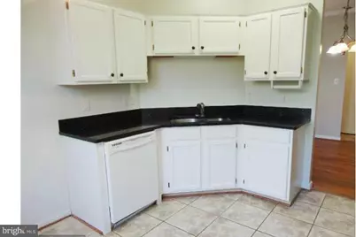 10225 Cove Ledge Court, Montgomery Village, MD 20886 - Photo 9