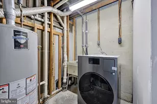 541 W Diamond Ave, Gaithersburg, MD 20877 - Photo 23