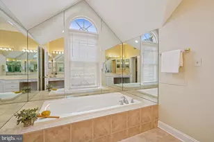 7917 Springer Rd, Bethesda, MD 20817 - Photo 33