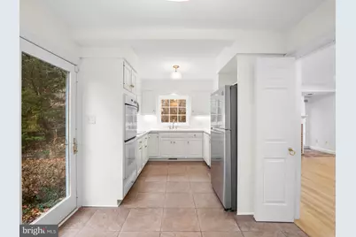 6416 Little Leigh Court, Cabin John, MD 20818 - Photo 15