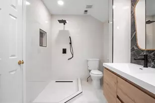 6416 Little Leigh Ct, Cabin John, MD 20818 - Photo 25