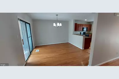 9505 Fern Hollow Way, Montgomery Village, MD 20886 - Photo 15