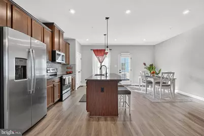 9599 Tall Oaks Road, Montgomery Village, MD 20886 - Photo 7