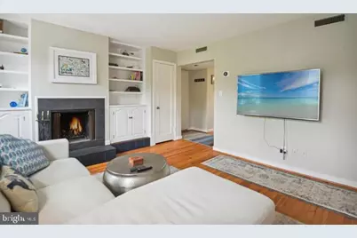 2202 Washington Avenue #302, Silver Spring, MD 20910 - Photo 7