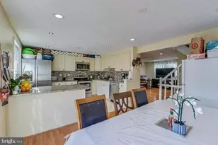 25527 Coltrane Dr, Damascus, MD 20872 - Photo 9