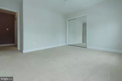 10817 Maplecrest Ln, Potomac, MD 20854 - Photo 27