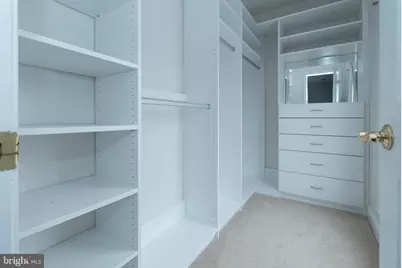 10817 Maplecrest Ln, Potomac, MD 20854 - Photo 45