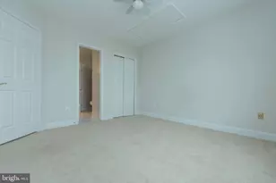 10817 Maplecrest Ln, Potomac, MD 20854 - Photo 41