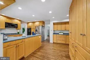 11715 Stonington Pl, Silver Spring, MD 20902 - Photo 29