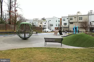 5040 Oakmoore Dr, Rockville, MD 20852 - Photo 37