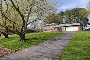 13412 Doncaster, Silver Spring, MD 20904 - Photo 3